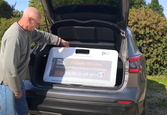 Flexi Tack un autocollant qui colle sans colle
