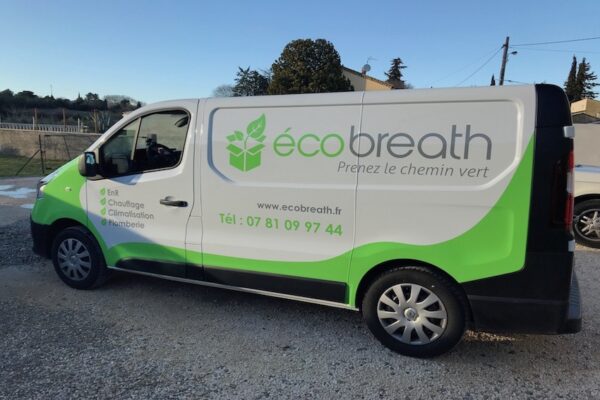 Flocage véhicule flashy sur mesure Ecobreath sur fourgon blanc